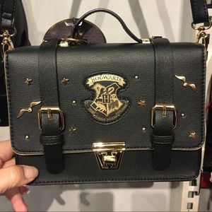 NWT Harry Potter Hogwarts Black crossbody purse